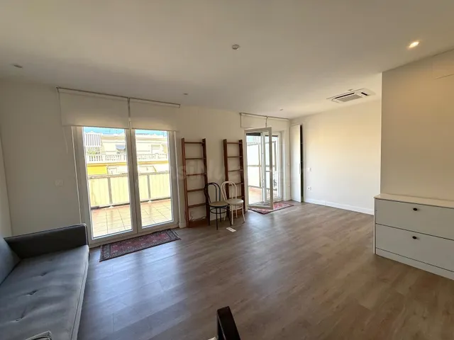 ATICO DE CAPRICHO CON TERRAZA DESPEJADA PRIMERA ZONA GROS - foto 3