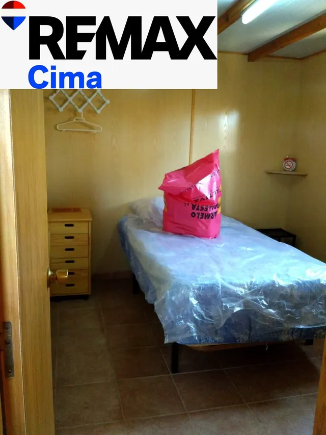 FINCA CON VIVIENDA JUNTO AL  NEGRATÍN – FREILA — 12