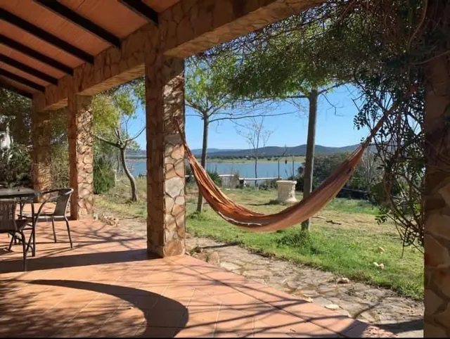 VIVIENDA CON VISTAS LAGO SIERRA BOYERA — 19