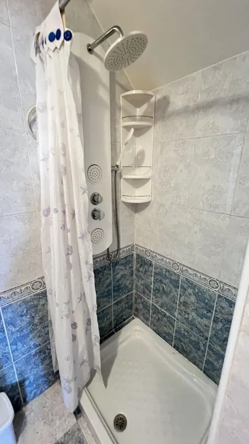 Villa 3 habitaciones 192m² en venta - Zona los Frutales — 35