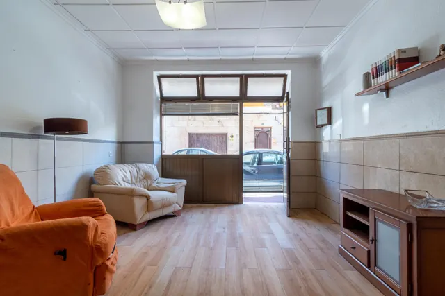 OPORTUNIDAD!!! LOCAL COMERCIAL COMO VIVIENDA. ubicación PERFECTA!!! — 11