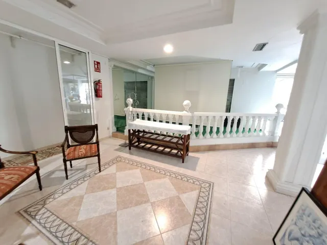 Local comercial en Avenida de Alicante, Altabix, Elche. - foto 4