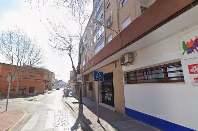Piso en Venta en Alcazar De San Juan Ciudad Real - foto 3