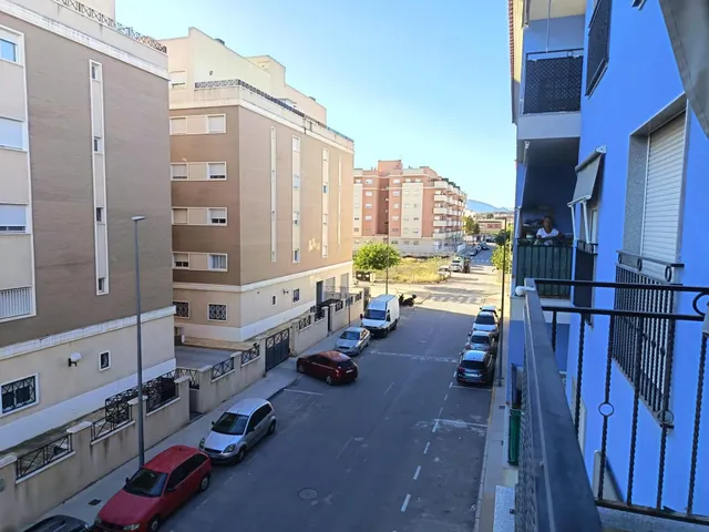 SE VENDE PISO PARA ENTRAR A VIVIR A 20 MINUTOS DE ALICANTE,  - foto 5