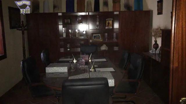 VENTA O AlQUILER CON OPCION A COMPRA DE LOCAL ZONA CAMINO DE BORNOS — 6