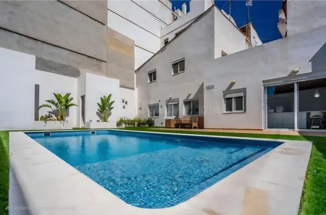 Chalet con piscina privada y garaje en Natzaret, Valencia - foto 5