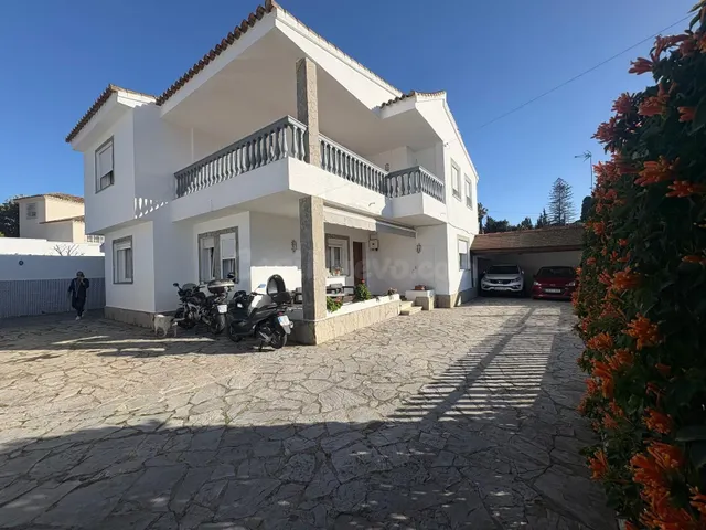 SE VENDE CHALET INDEPENDIENTE EN ALGECIRAS, ZONA COLONIA SAN - foto 3