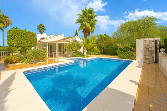 Villa Sol. Perfecta villa en venta en Pinosol Javea.