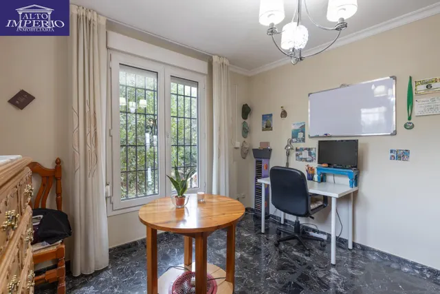 Complejo industrial con vivienda en Alhendín con 2500 metros cuadrados — 10
