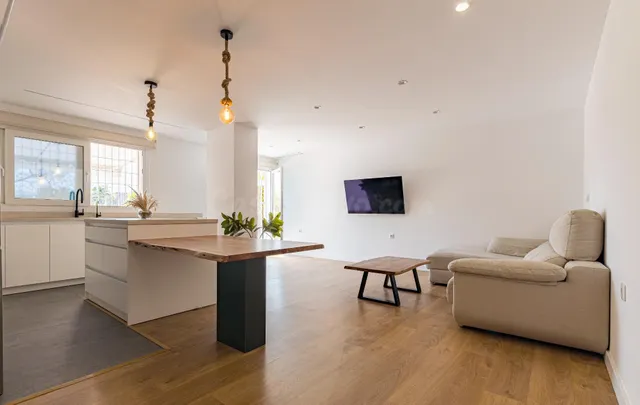Alquiler vivienda en Juan Carlos I- Avenida Infanta Cristina. — 4