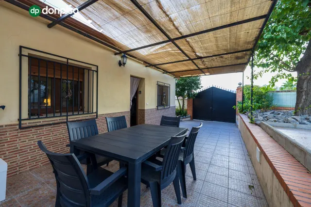 Casa 2 habitaciones 68m² en venta - Otura — 18