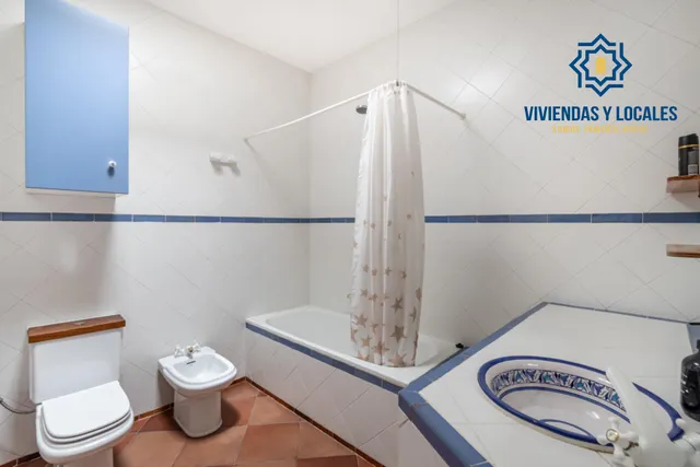 Casa reformada en el Camino del Sacromonte — 24