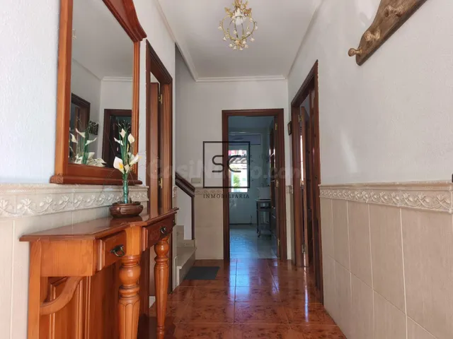 Casa con dos viviendas independientes en Leiro, Miño - foto 3