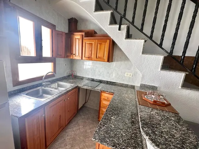 Casa con encanto lista para entrar a vivir - foto 2