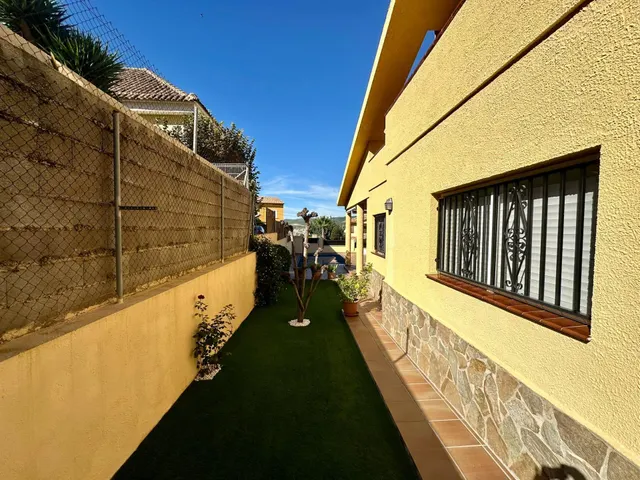 CASA EN OASIS - EL VENDRELL — 14