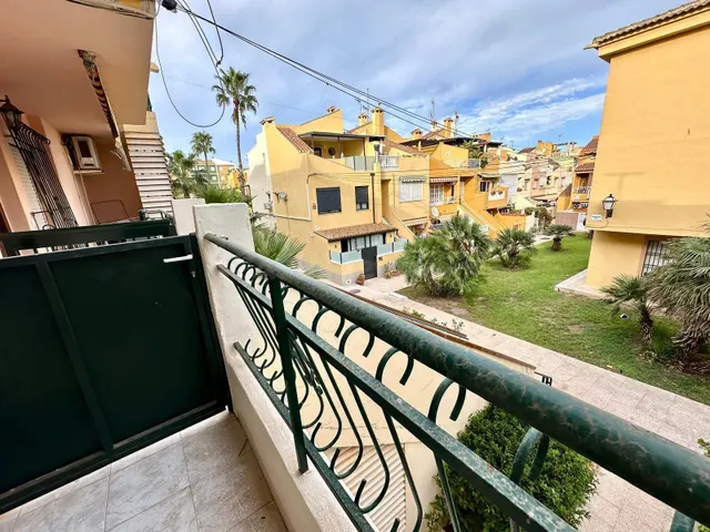☀️ ¡TU NUEVO HOGAR JUNTO AL MAR! 3 DORMITORIOS + REFORMA REC - foto 4