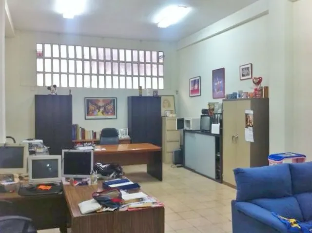 Local comercial gran dimensión, diáfano en Campoamor — 5