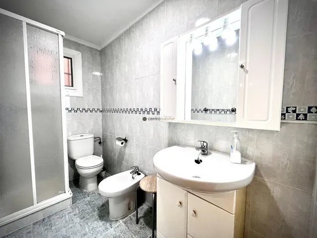Vivienda con gje y terraza zona gran avenida — 14