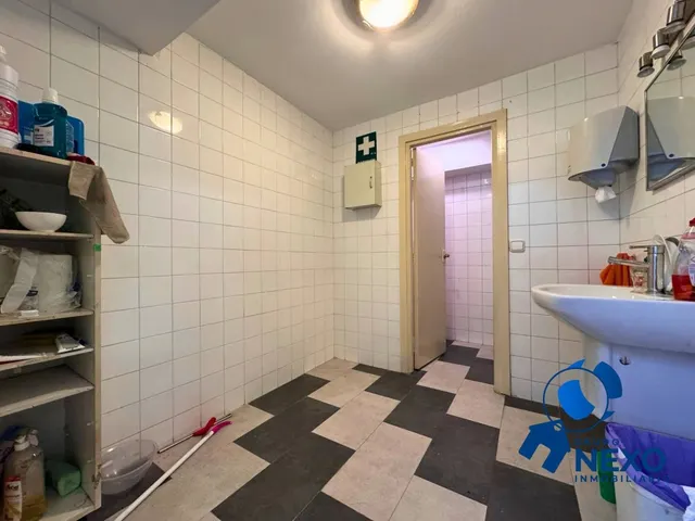 Local comercial en calle pablo iglesias 19 | máxima visibilidad en Gijón — 10
