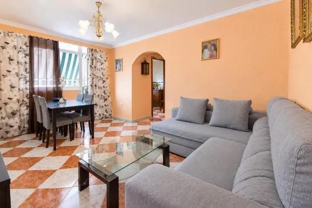 ¡se vende piso en bda. las torres! — 2