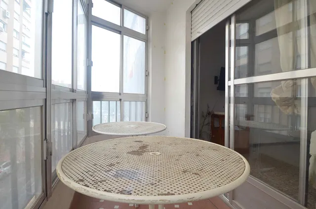Piso de 4 dormitorios en venta en calle Doctor Carracido. — 8