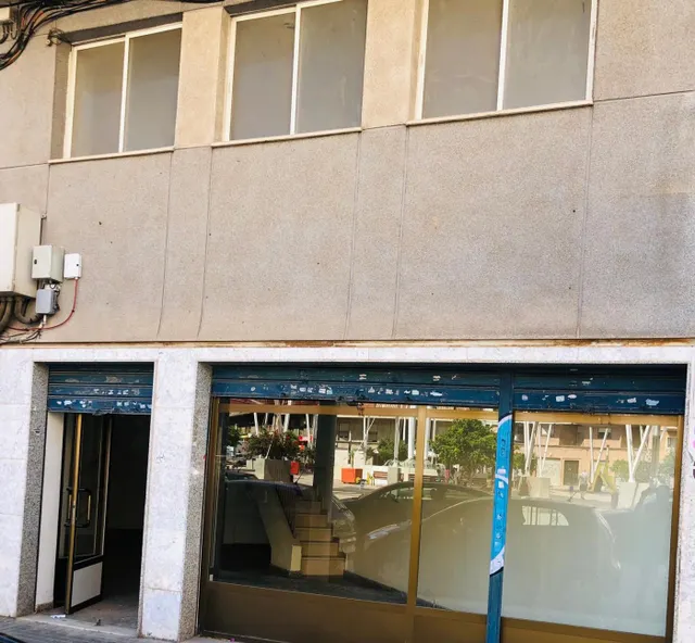LOCAL COMERCIAL ALQUILER O VENTA EN OBISPO SIURI — 8