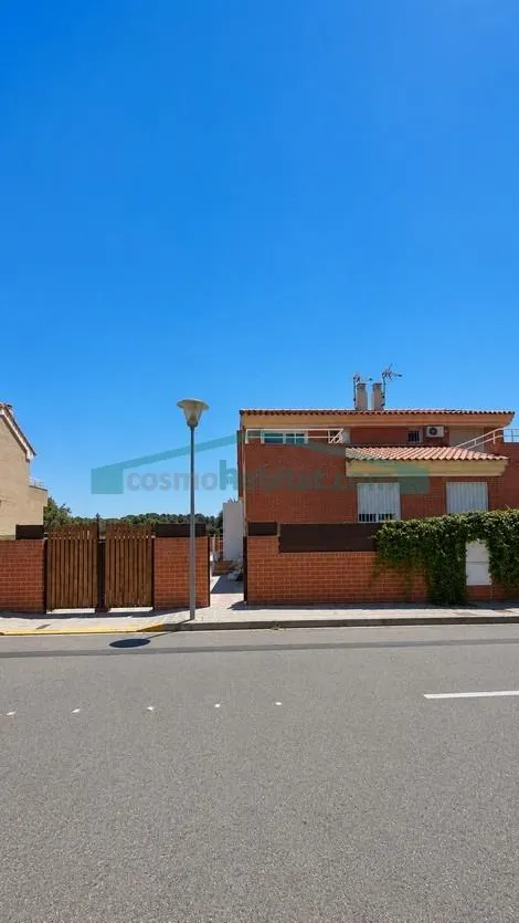Chalet a estrenar en Alfara de la Baronia — 2