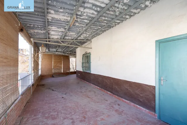 Edificio con gran potencial de desarrollo residencial en Zaidín – Granada — 45