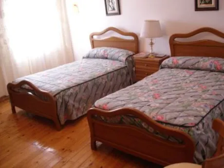 SE VENDE CASA EN PALANQUINOS, IDEAL PENSIÓN. - foto 4