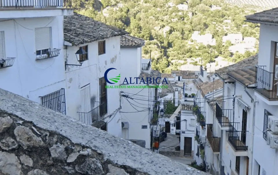 Casa-Chalet en Venta en Cazorla Jaén