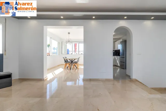 Preciosa casa en Estepona (Málaga) con maravillosas vistas al mar — 36