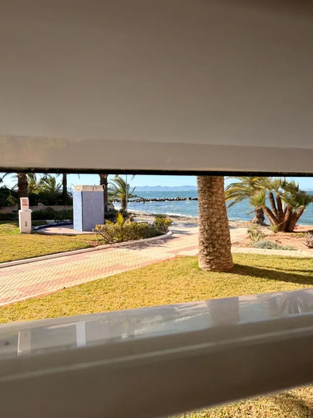 Amplia Vivienda en Planta Baja en Las Góndolas en el km 18 d