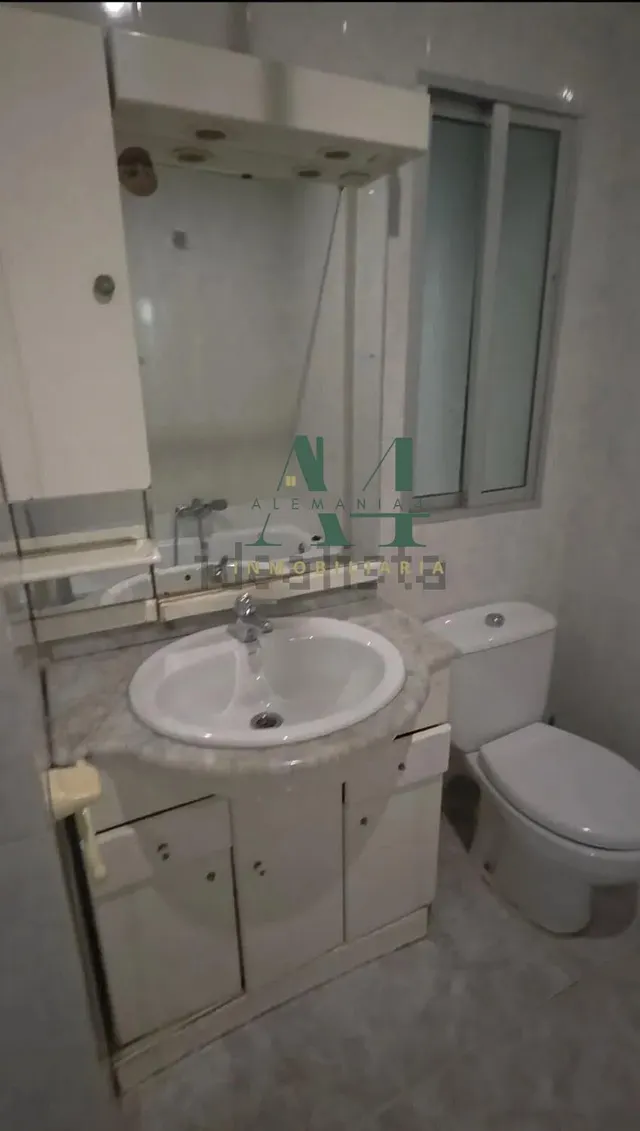 Amplio Piso en el Corazón de Cáceres por €185,900 — 12