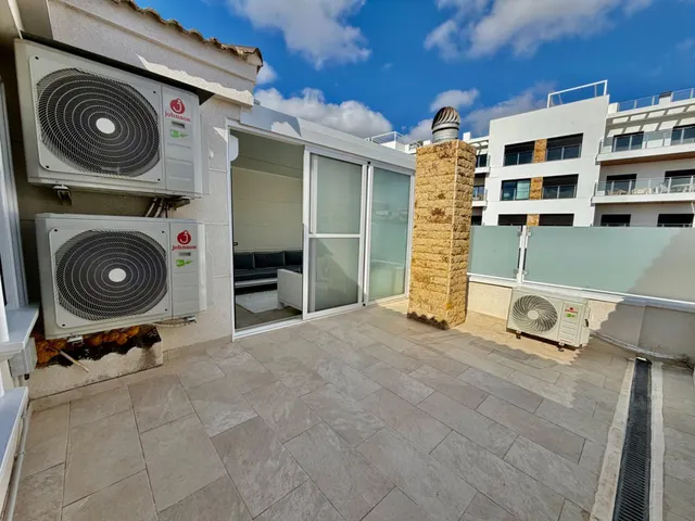 Casa 4 habitaciones 189m² en venta - La Zenia — 38
