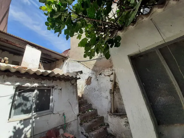Casa con patio para reformar, en Casar de Cáceres - foto 5