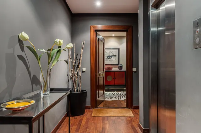 Piso exterior en el Viso — 31