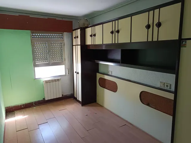 Venta de vivienda en planta primera y local en  planta baja unido a edificio de dos alturas en Gordexola — 22