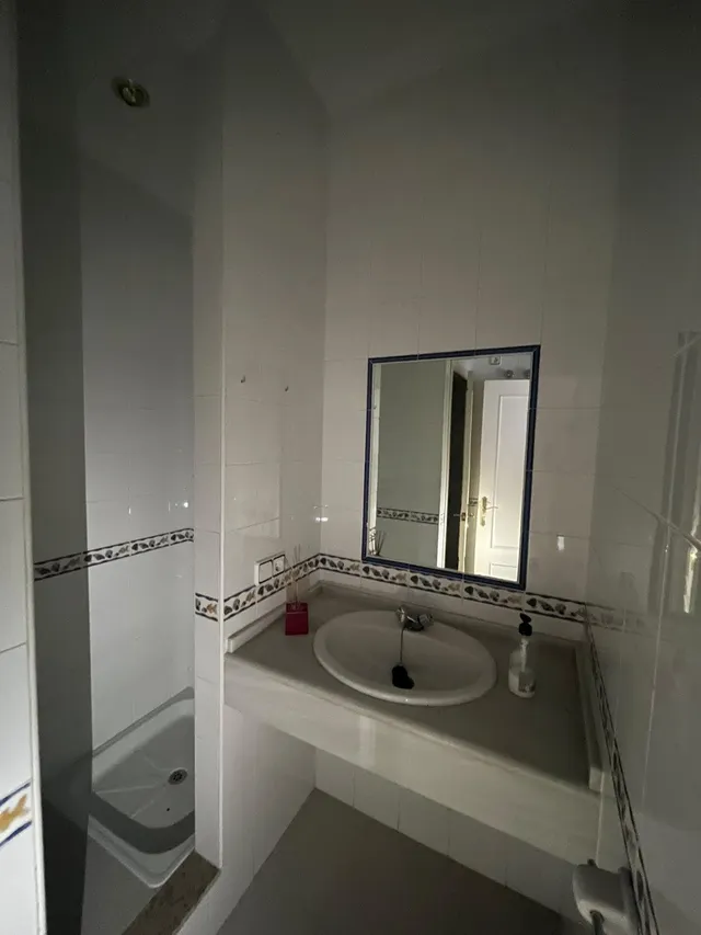 Local comercial 124 m2 en Huelva con alta visibilidad — 12