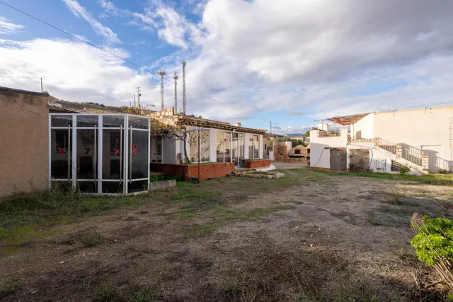 Cortijo zona El 21 — 48