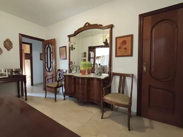 El verdadero lujo en el Realejo es tener tu propia cochera y - foto 4