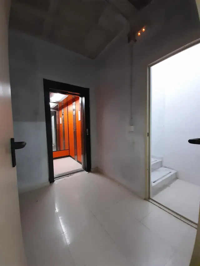 Local comercial 169m² en venta - Los Castillejos-La Trinidad — 8