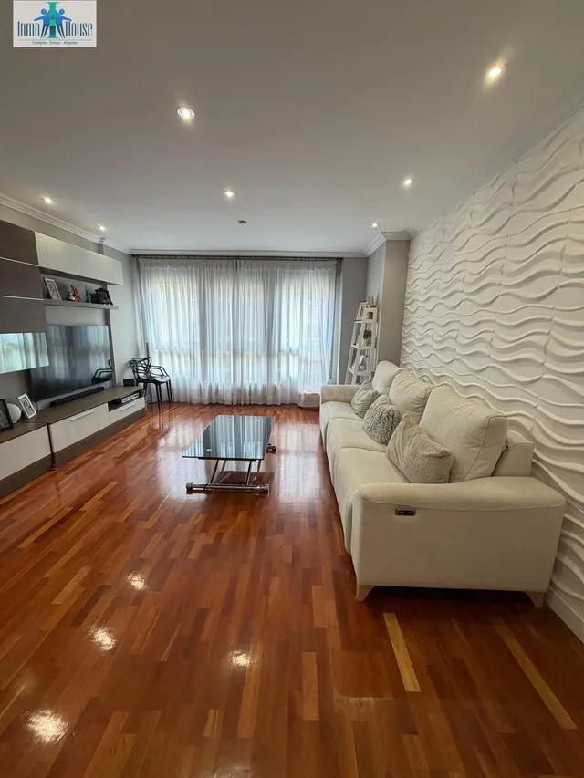 INMOHOUSE VENDE PISO AMPLIO EN PLENO CENTRO DE ALBACETE - foto 2
