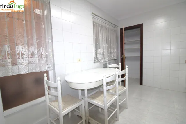 PISO DE 4 DORMITORIOS CERCA DEL CENTRO — 21