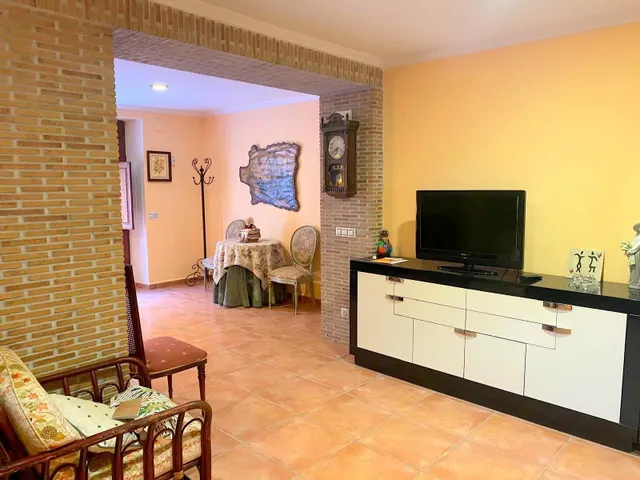 CASA REFORMADA CON TERRAZA — 5