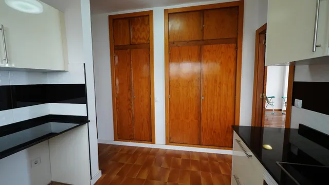 Piso 5 habitaciones 226m² en venta - Arenales — 10