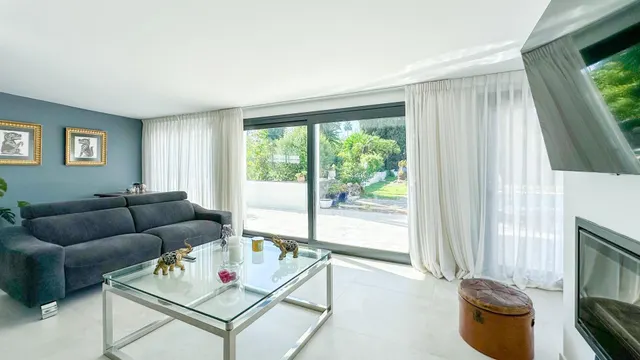 VILLA DE LUJO EN ALHAURÍN EL GRANDE. MÁLAGA — 32