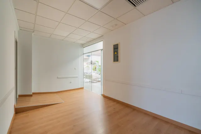 Alquiler de local comercial de 50 m2 en el Edificio Orihuela – Playa Flamenca, Orihuela Costa — 20