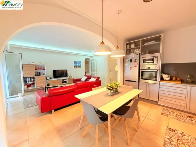 PISO IMPECABLE EN CASCO ANTIGUO DE VINAROS A 200M DE LA PLAYA ! — 4