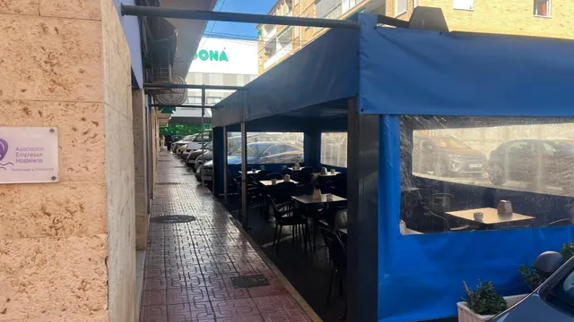 Local comercial 71m² en venta - Estacion de autobuses — 38
