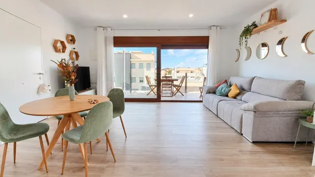 ¡¡en el alamillo a 150 metros del mar!! 2 hab + solárium con jacuzzi y vistas 360º panorámicas — 5
